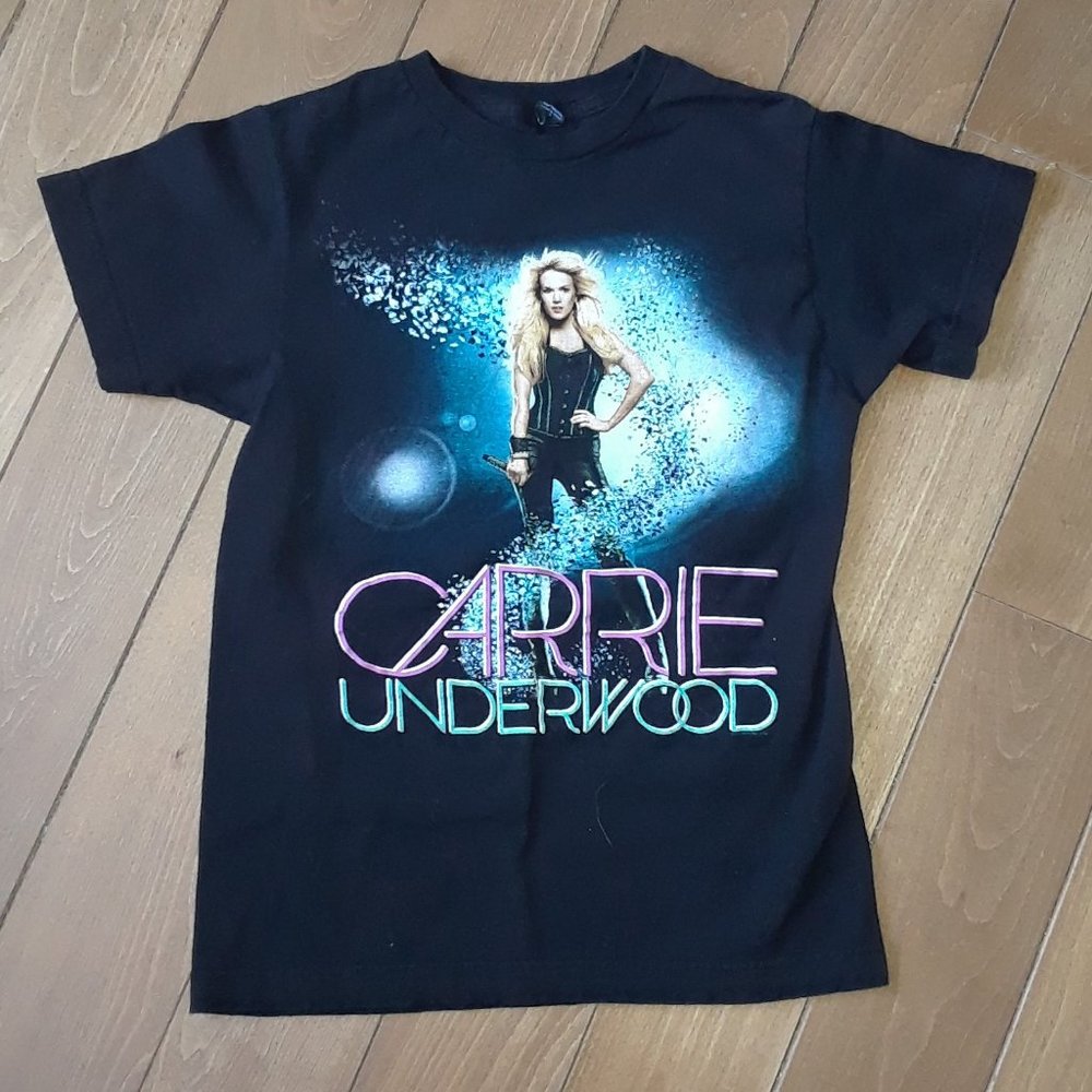 Carrie Underwood "Blown Away Tour " T-shirt sz XS